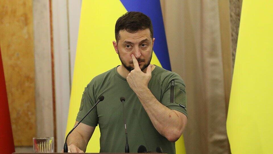     Зачем Зеленский призвал НАТО нанести превентивный удар по России Global Look Press/Mykola Tys/Keystone Press Agency