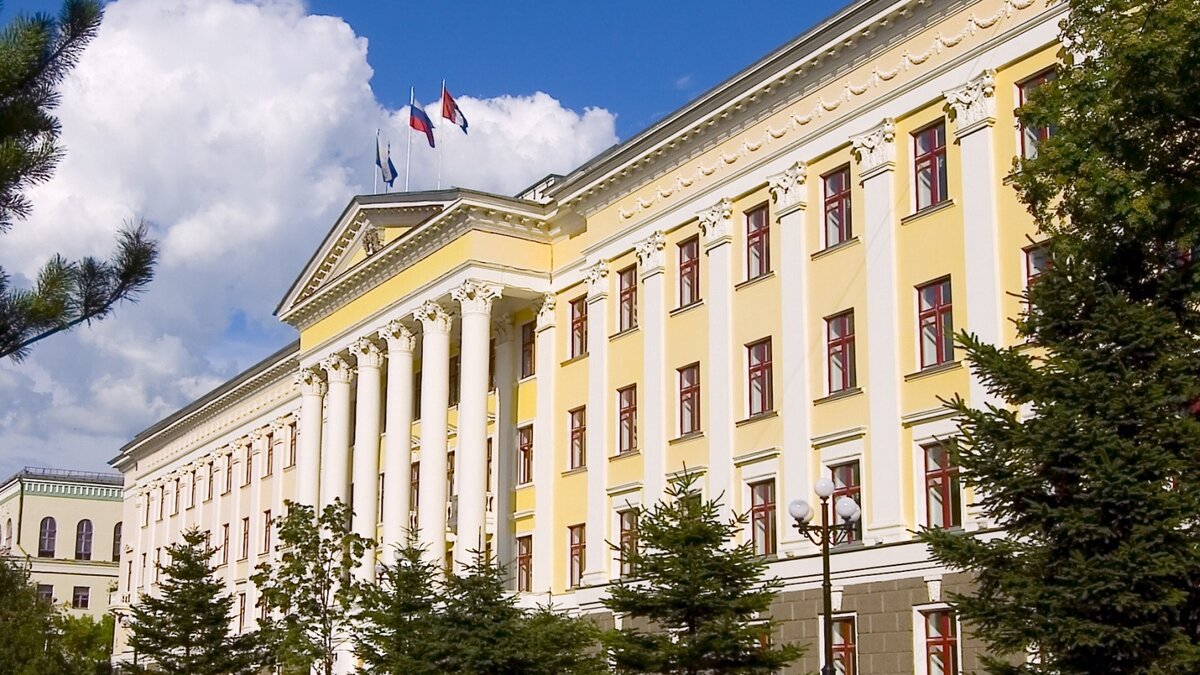    Заместитель руководителя городского оперативного штаба Денис Митрофанов назвал первостепенные задачи, требующие решения для оперативного реагирования на вопросы, которые возникают у граждан, призванных для решения задач специальной военной операции.