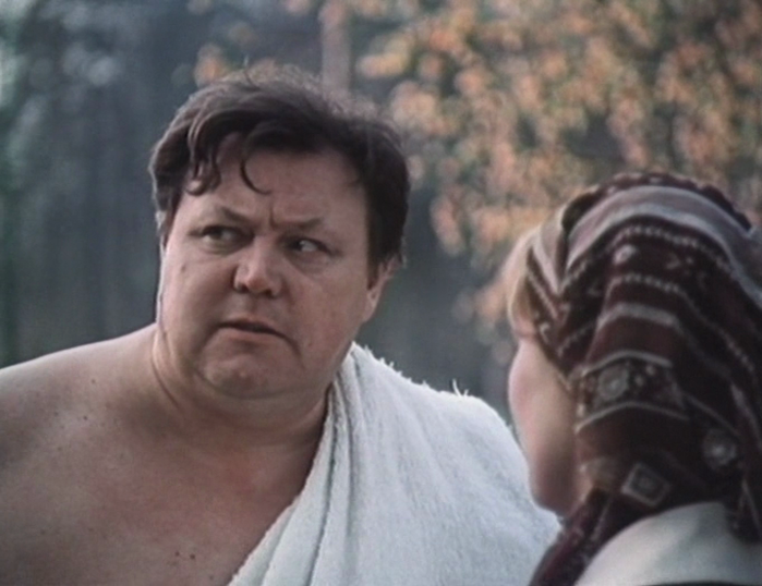 Кадр из фильма «Не ходите девки замуж» (1985). Скриншот.