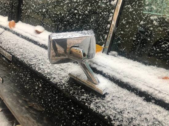     У «Москвича» механическая коробка передач. Фото: «МК в Питере»