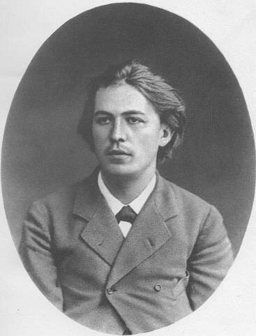 А.П. Чехов в молодости, фото из Интернета