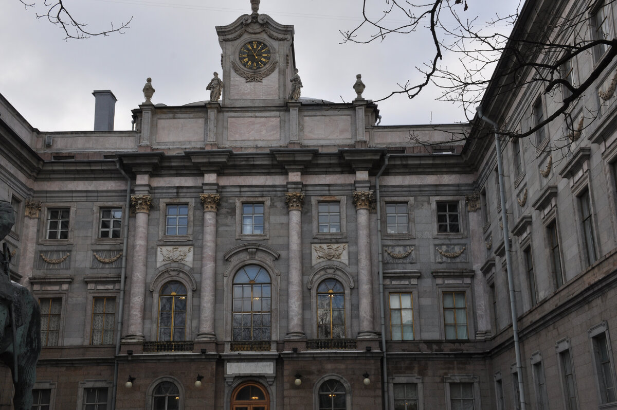 Мраморный дворец