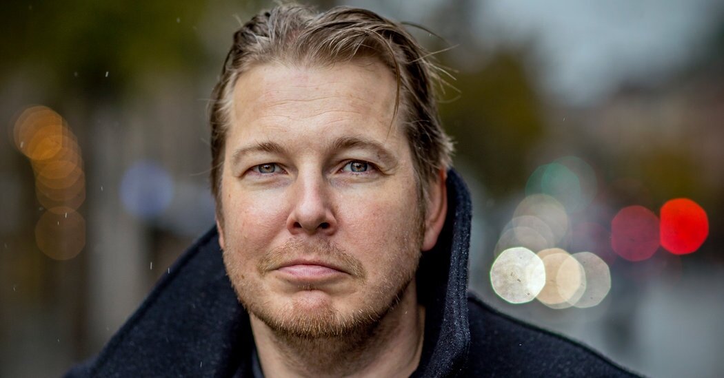 Фредрик Бакман