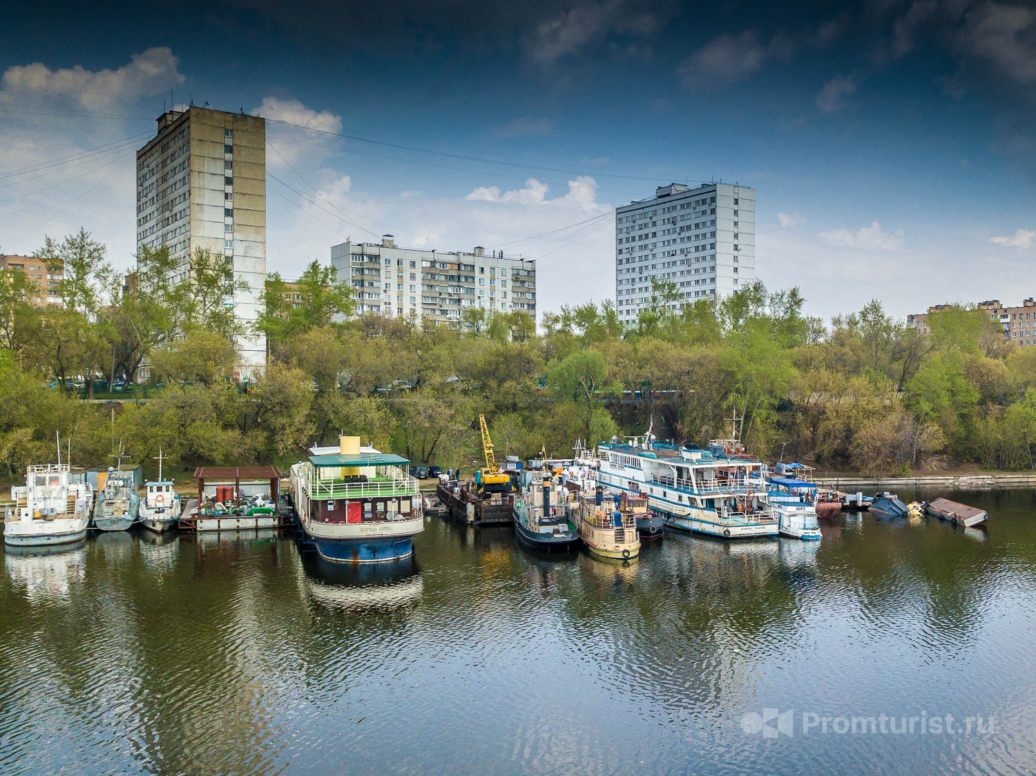 В Москве обнаружено кладбище кораблей. Недалеко от центра. Показываю фотки ☠️?⛴5