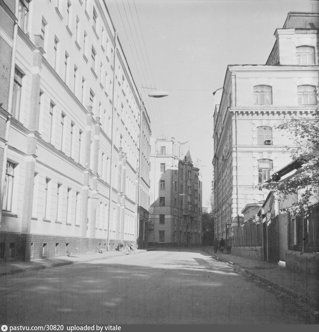 переулок кривоколенный москва