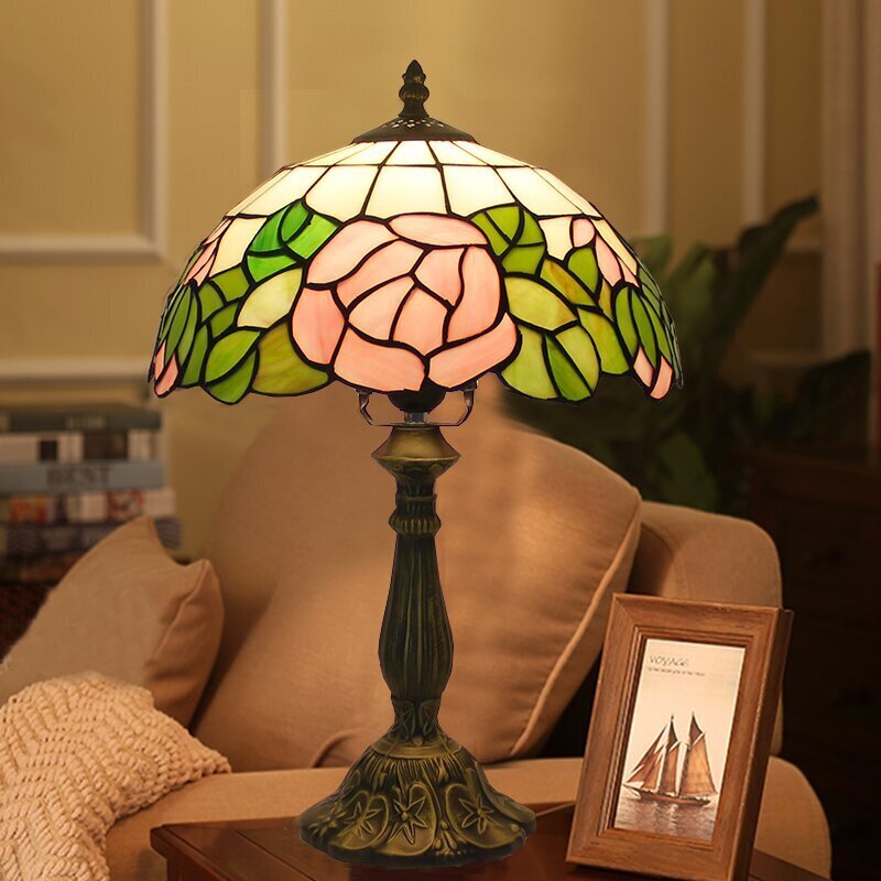 Настольная лампа Тиффани