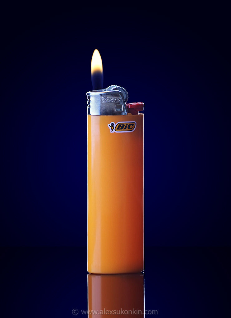Зажигалка lyxceo 2024. Зажигалка шипит. Зажигалка газовая для сигарет. Зажигалка "аmatti fixflame" /ам-032 /блок. Зажигалка zippo м16.