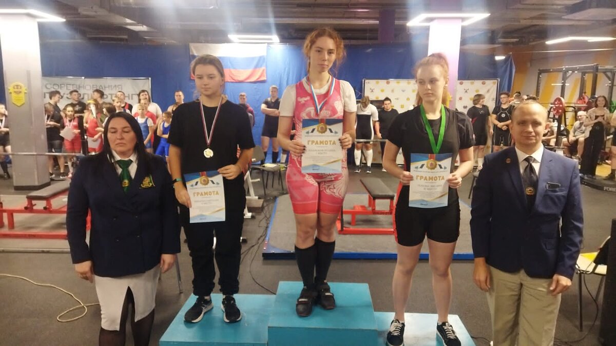 Полина Шленская - золотой медалист