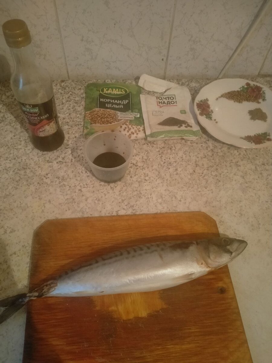 Все продукты. необходимые нам для блюда