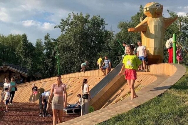    Красноярцы рады, что в городе есть такая зона отдыха, но и обеспокоены экологической обстановкой на острове. Фото: МАУ «Татышев-парк»