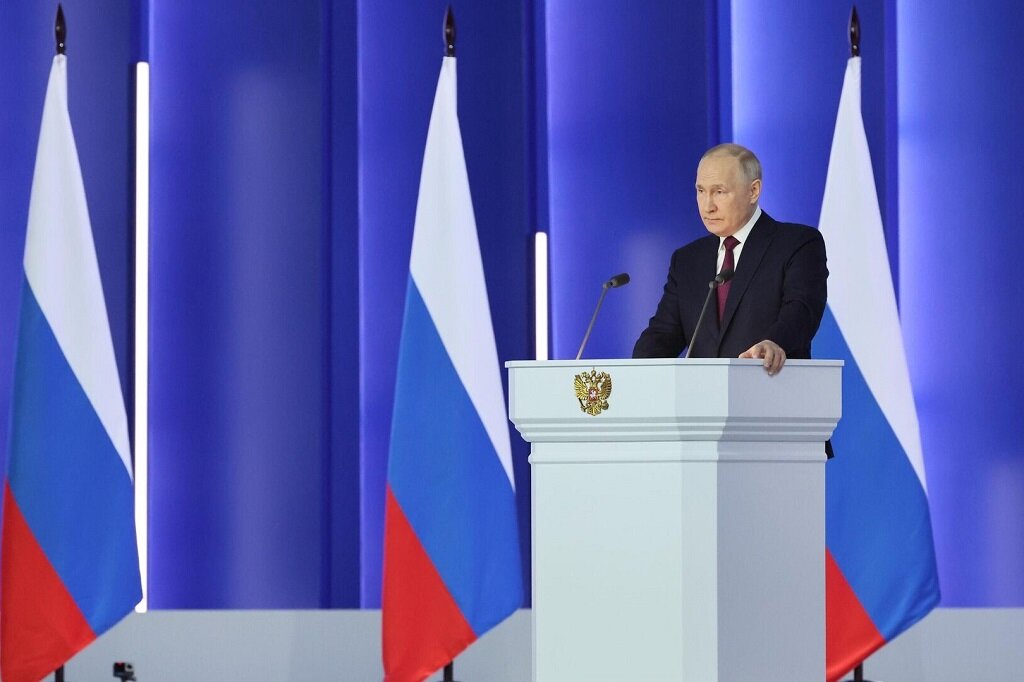    Всем участникам спецоперации установят регулярный двухнедельный отпуск не реже раза в полгода.