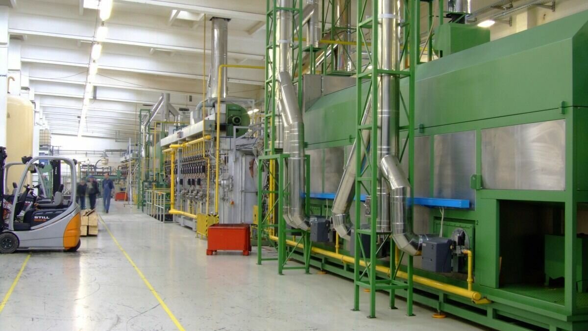     Комбинат «Уральская Сталь» разработал проект, который касается развития промышленного туризма. Как отметил гендиректор управляющей компании «Уральская Сталь» Денис Сафин, новые маршруты станут частью соцпрограммы предприятия.