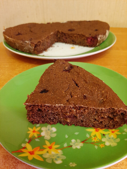 Как приготовить Шоколадный пирог с вишней в духовке рецепт пошагово