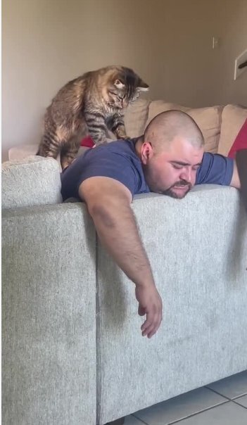 Даже суровые мужики балдеют от такого массажа