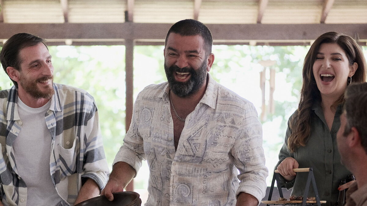 Кадры к сериалу Этот мир / Dunya Bu