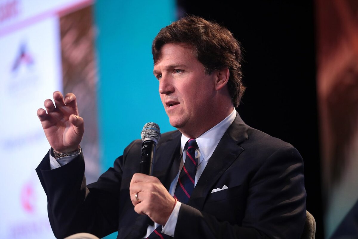    tuckercarlson.com