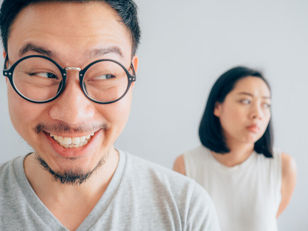 Хитрый мужской взгляд, хотя таких бывает мало.