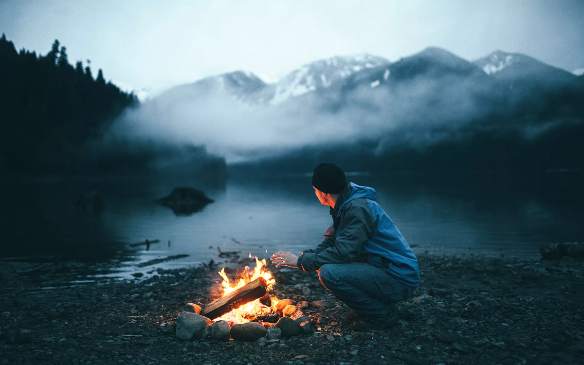 Одинокие люди самые сильные.