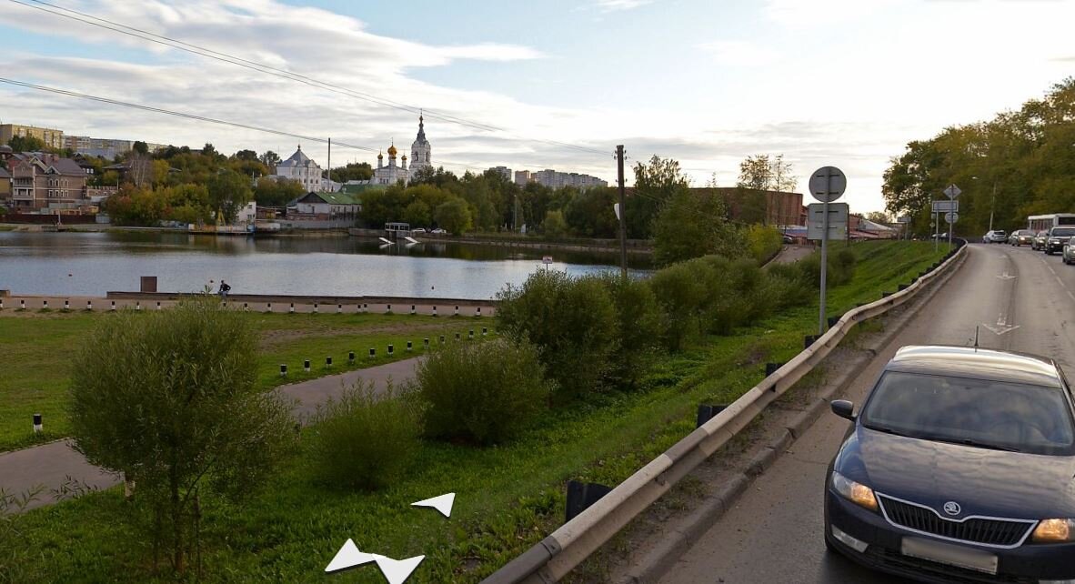 Современный вид примерно с той же точки. Подъем на Вышку-1 (улица Мостовая) справа за кадром.  