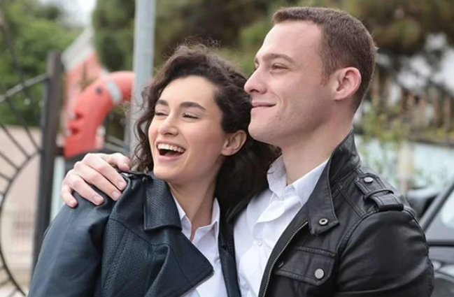 Кадр из сериала "В ожидании Солнца"