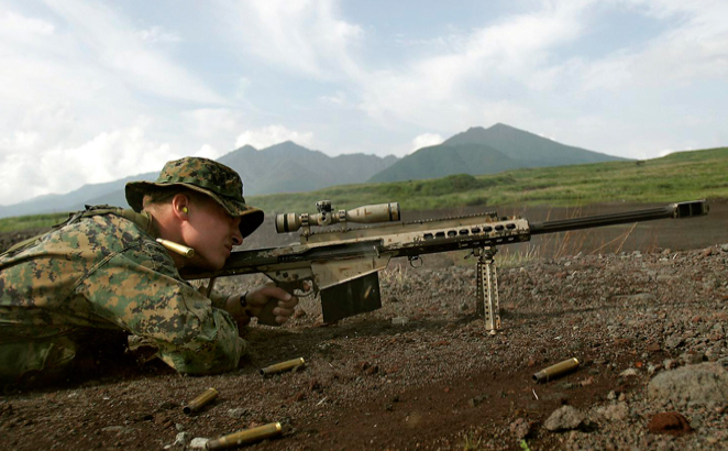 Крупнокалиберная снайперская винтовка Barrett M82 или легкая пятидестка