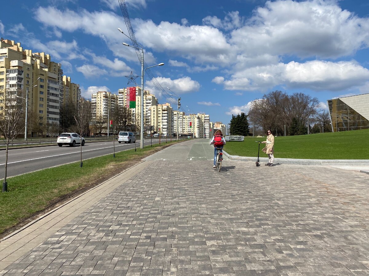 Переехала в Минск из Челябинска. О чем я успела забыть за время жизни в  Беларуси | Евгений и Дарья Олейники | Дзен