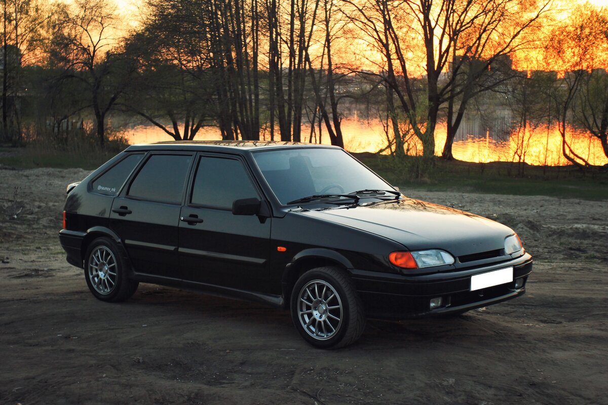 ВАЗ 2114. Источник https://clck.ru/UP8nK