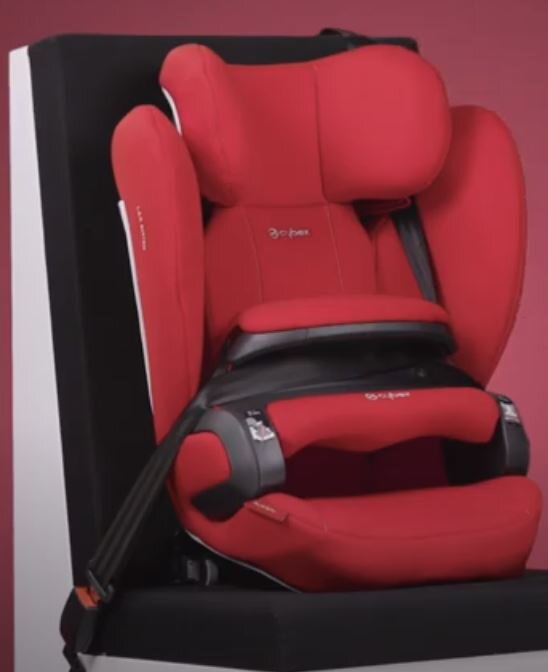 Автокресла краш. Recaro young Sport Hero красное. Автокресло Recardo OPTIAFIX красное. Автомобильное кресло Инфинити. Автокресло Recaro young Sport черное с оранжевым.