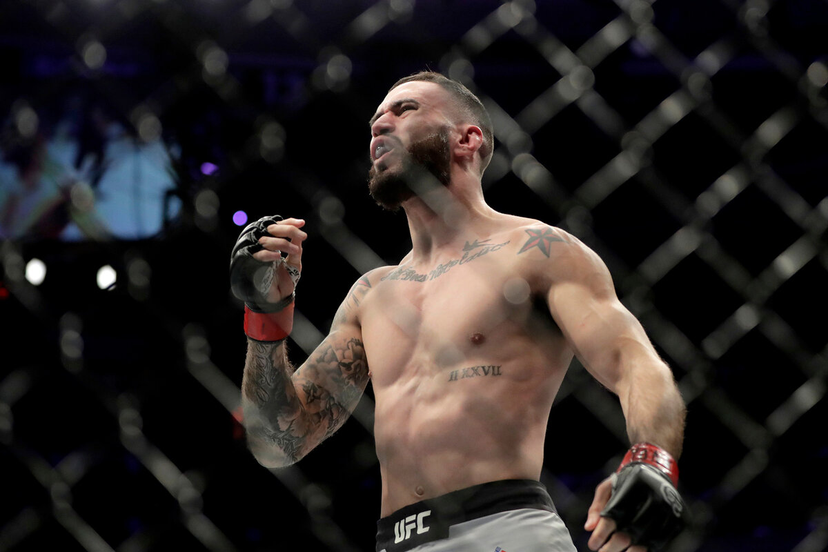 Шейн Бургос  -родился в  Бронксе и он американец.  фото: картинки яндекса. 