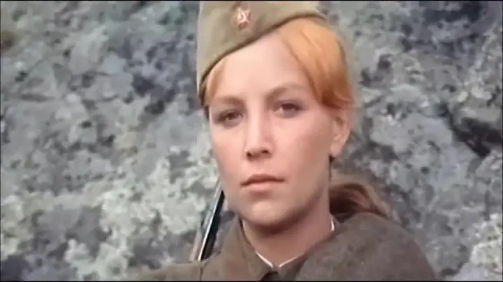 Ольга Остроумова в роли Жени Комельковой в фильме "А зори здесь тихие". Реж. С. Ростоцкий. Фото из открытых источников