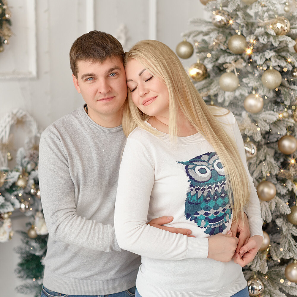 Фото автора. Снято на Canon 6D + Canon 50 mm f/1.4, ISO 100, 1/320 сек, f/2.2. В студии естественное освещение - большое окно в пол слева и установлен большой отражатель справа.