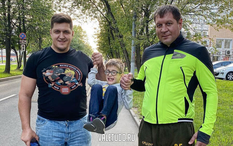 Никита Бурчак и Александр Емельяненко | фото valetudo.ru