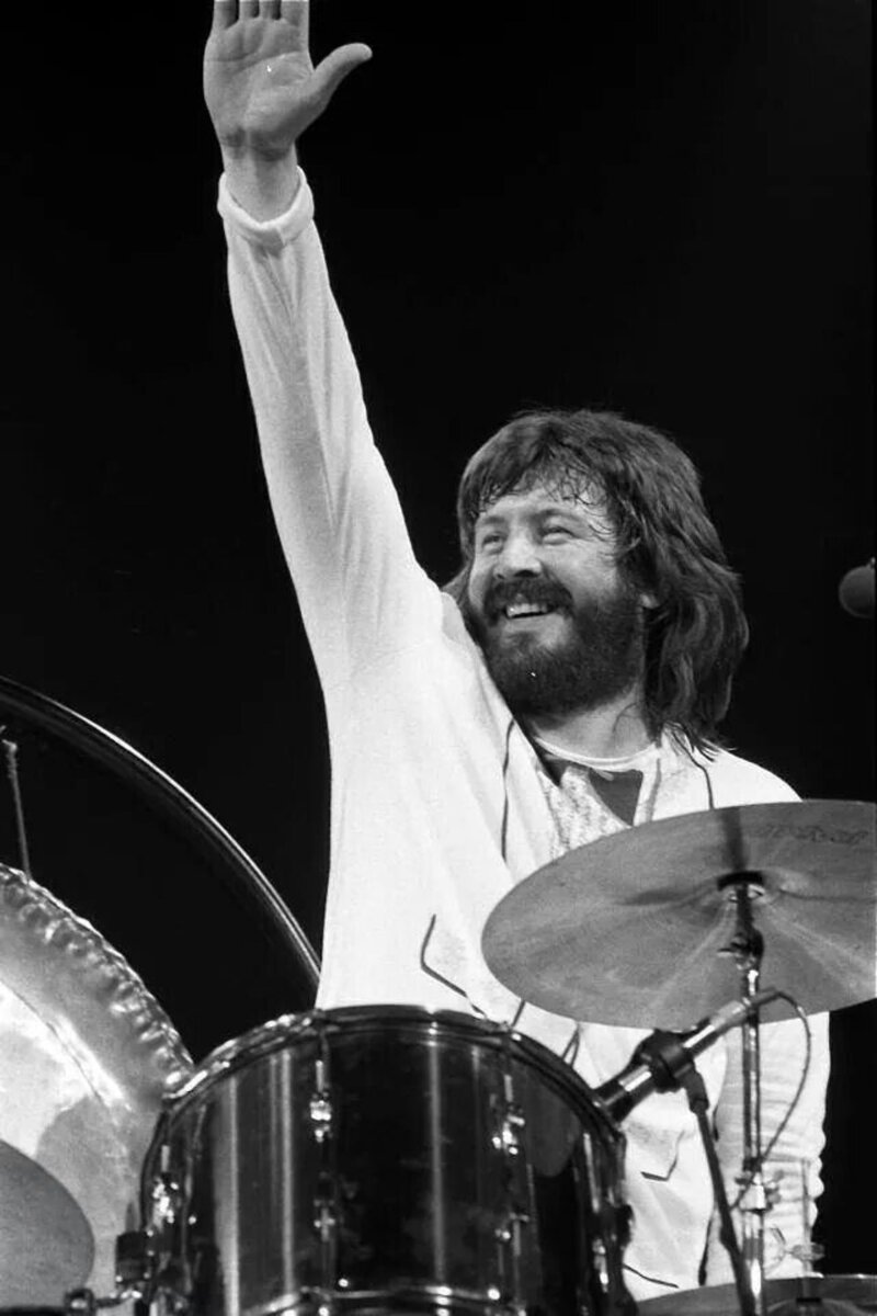 Джон Бонэм (John Bonham)