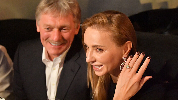 ТАТЬЯНА НАВКА С СУПРУГОМ ДМИТРИЕМ ПЕСКОВЫМ. ФОТО: KOMSOMOLSKAYA PRAVDA / GLOBALLOOKPRESS 