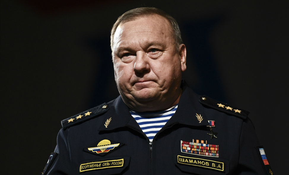 Заместитель председателя комитета Госдумы, по развитию гражданского общества, генерал-лейтенант Владимир Шаманов.