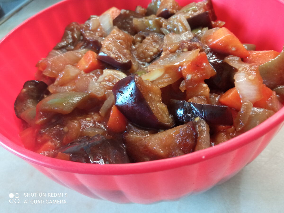 фото автора, баклажаны с овощами