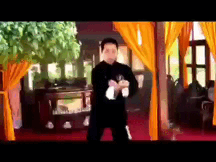 Пример практической работы. Упражнение Ной Конг:
2.  Cương Đao Phạt Mộc (Тяжелый Меч Рубит Дерево).
Мы запоминаем упражнение, нарабатываем его через повторение (10.000 раз), с использованием дыхания, после чего, получаем работающий элемент.