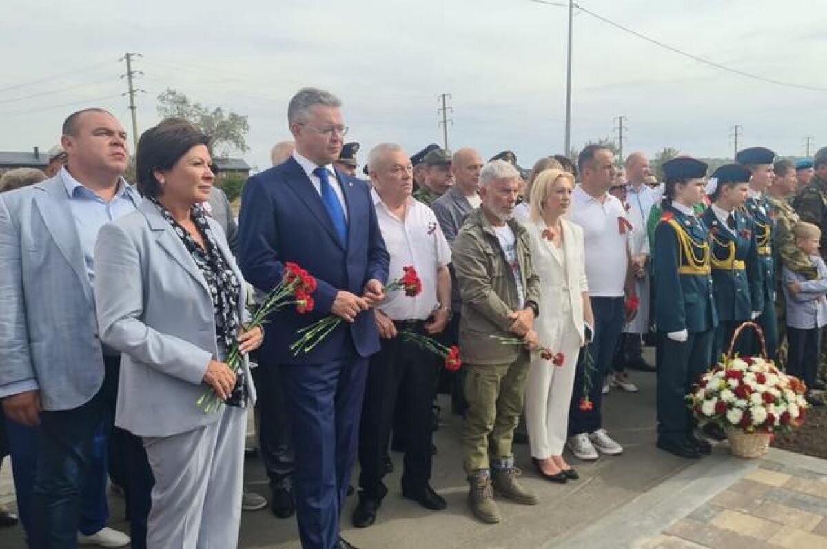    Стелу и сквер открыли в Невинномысске в память о комбате «Спарты» Жоги