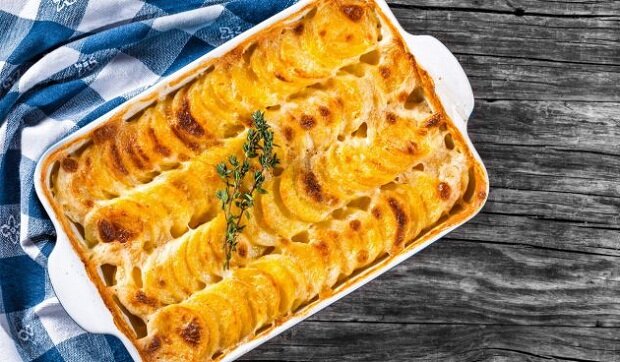 Картофельная запеканка с курицей и грибами
