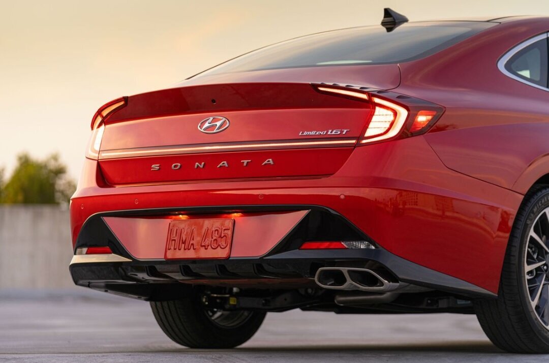Задняя часть Hyundai Sonata
