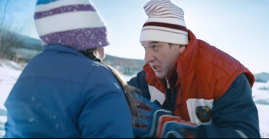 ...падала, поднималась, росла...