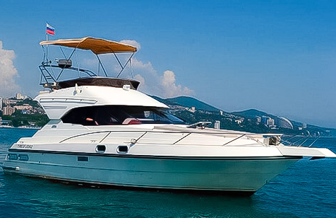 Арендуйте яхту в Сочи на GetMeCar