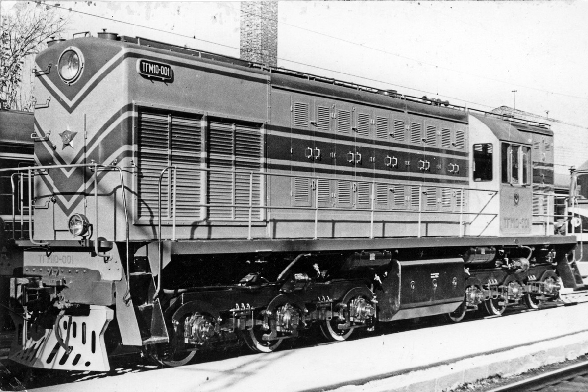 Тепловоз ТГМ10 
