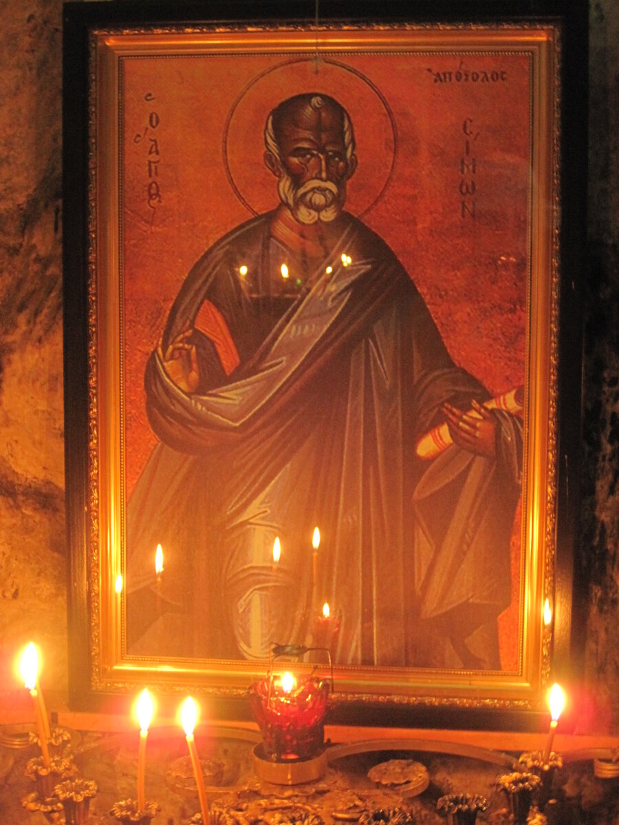 Ап. Симон, образ из пещеры, в которой он по преданию жил и молился. Новый Афон, Абхазия. Фото автора