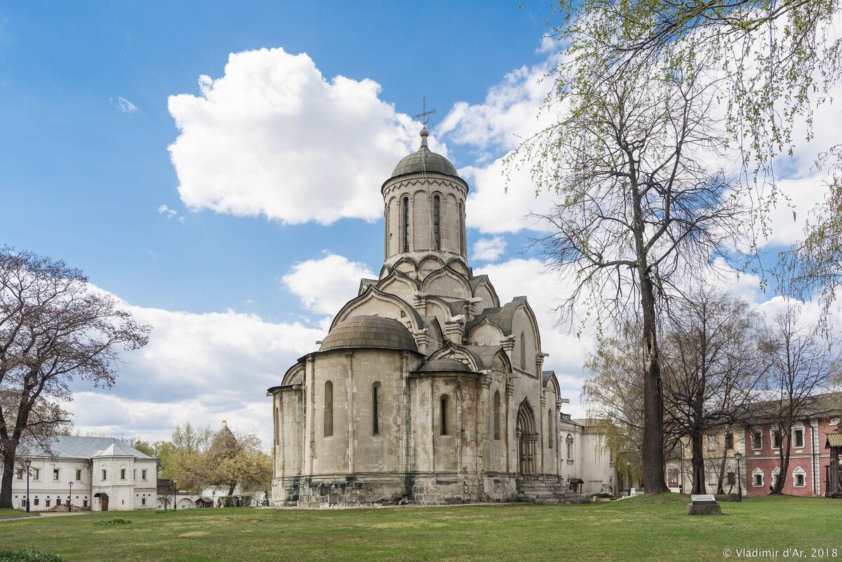 Старинные храмы москвы