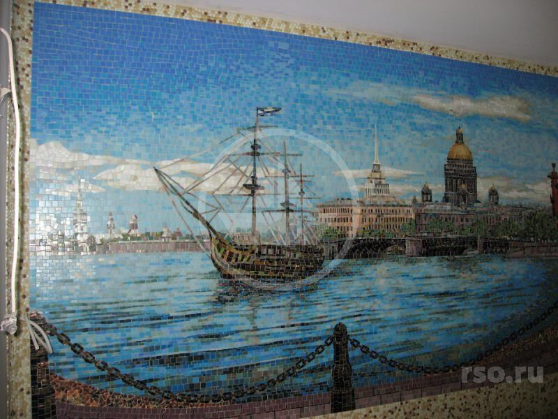 Эта мозаика для кухни является авторской работой, собранной вручную на горизонтальном столе.