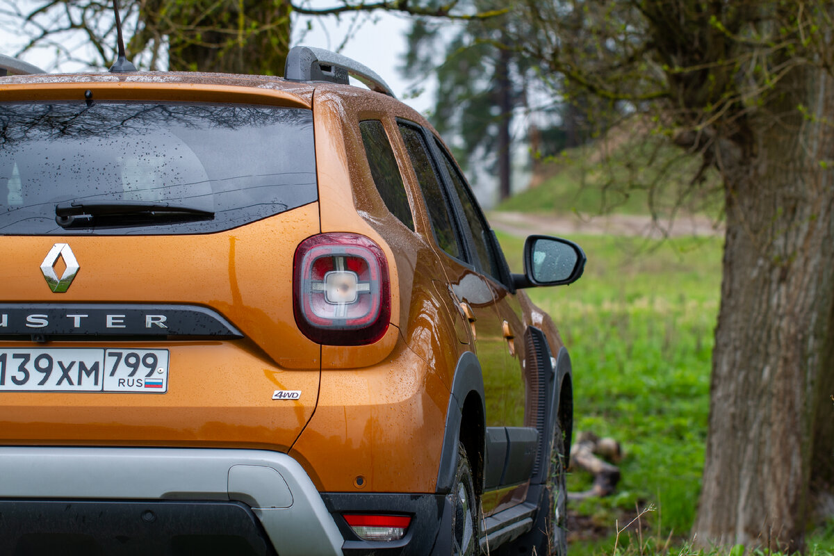 Как новый Renault Duster застрявший X-Trail вытаскивал | Autospot | Дзен