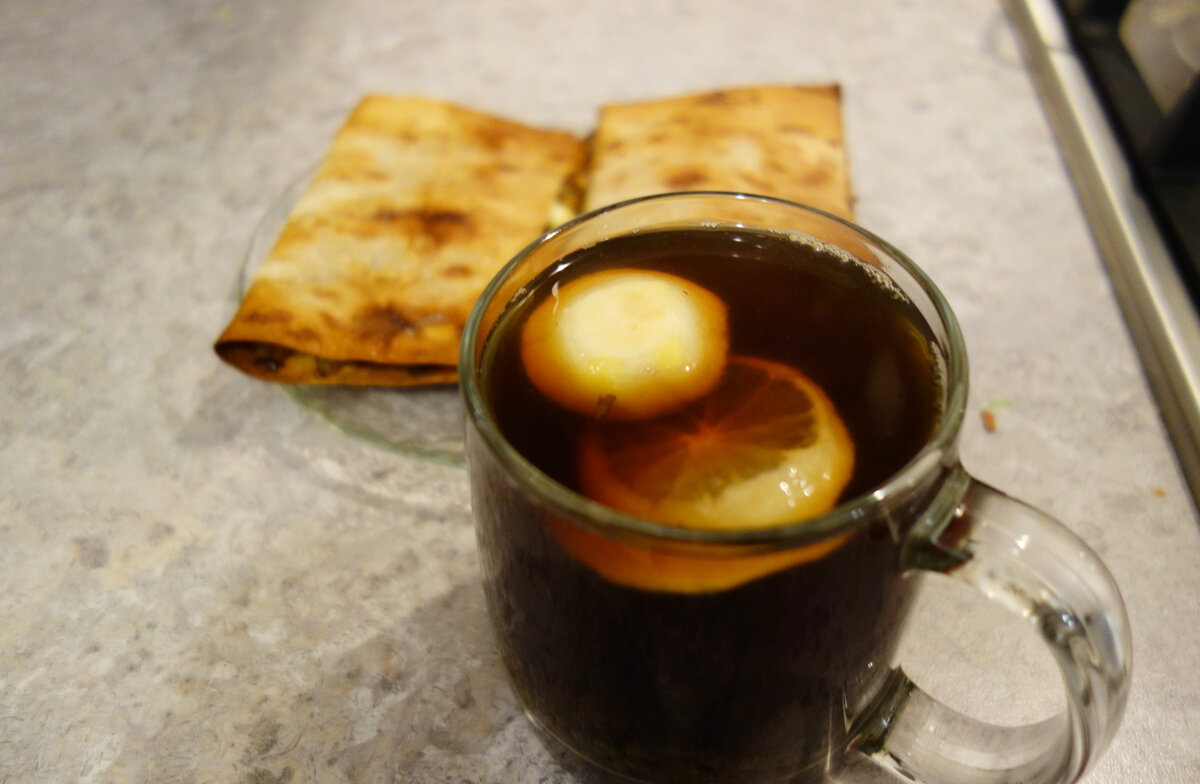 Чёрный чай? Неа... Иван-чай :)