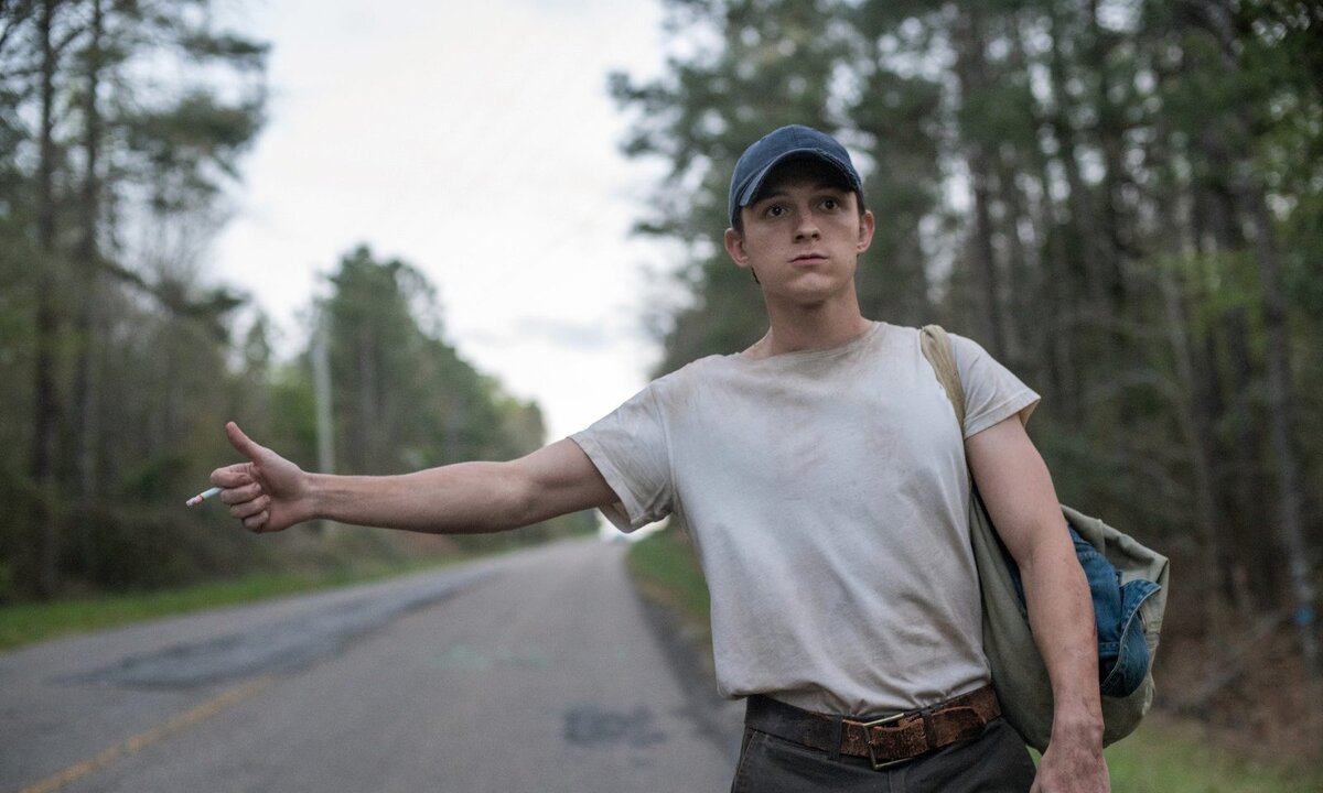 Дьявол всегда здесь (2020)