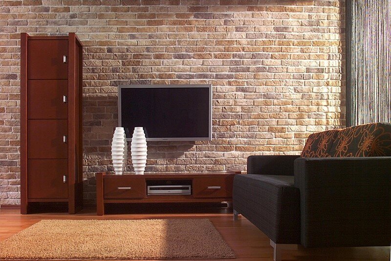 Гипсовая сухая смесь "Камнедел" производства "СГК" позволяет самостоятельно сделать декоративный камень.